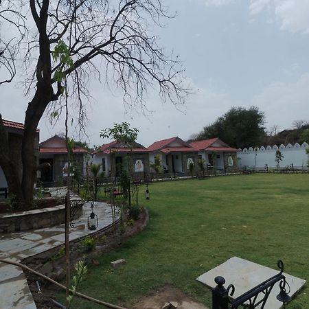 Keshav Resort Удайпур Экстерьер фото