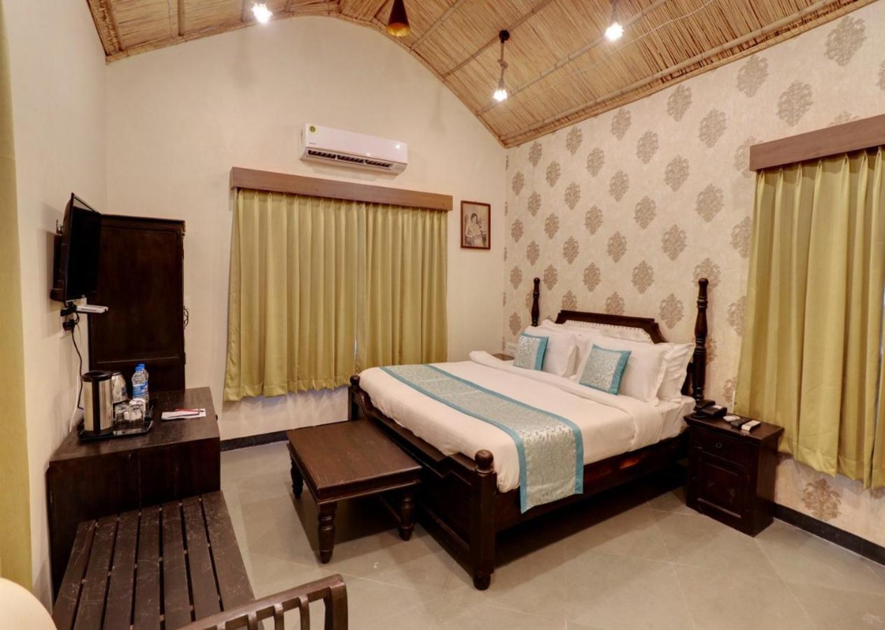 Keshav Resort Удайпур Экстерьер фото